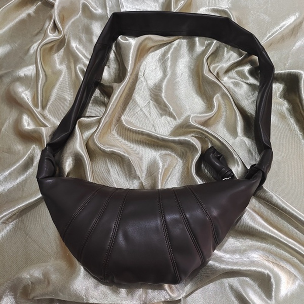 Lemaire Croissant leather crossbody bag